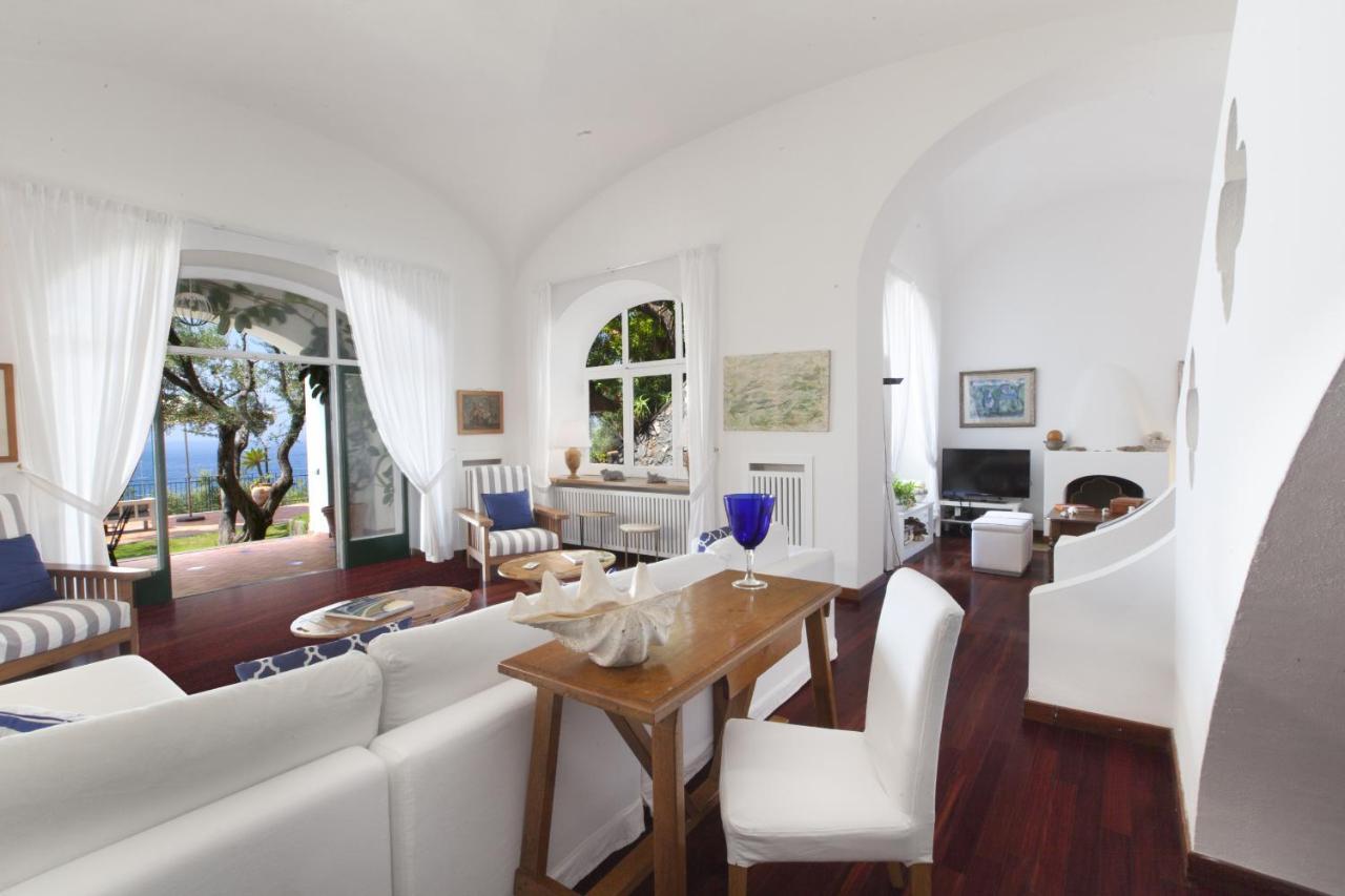 Amore Rentals - Villa Lo Scoglio Positano Buitenkant foto