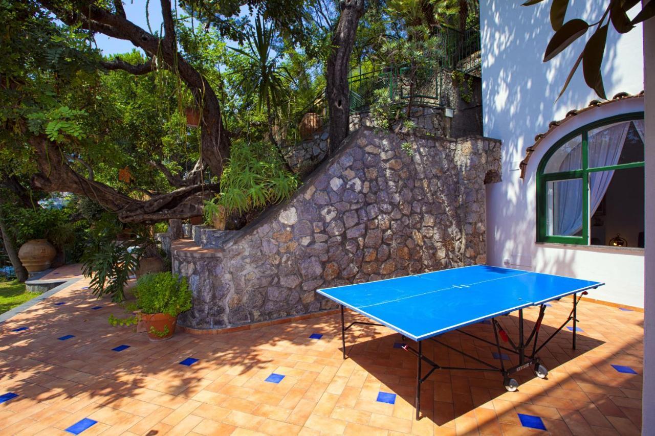 Amore Rentals - Villa Lo Scoglio Positano Buitenkant foto