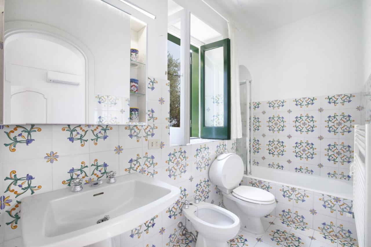 Amore Rentals - Villa Lo Scoglio Positano Buitenkant foto